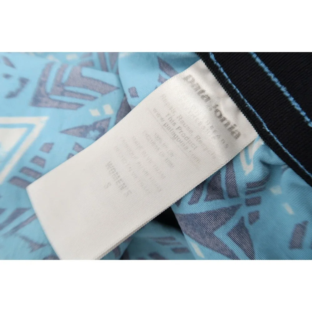 Patagonia Shorts Women's Small Blue Geometric‎ Barely Baggies 4.5